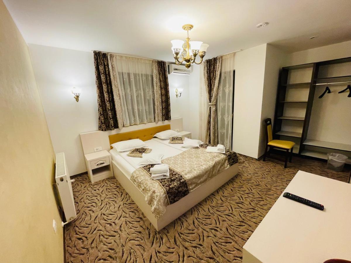 Pensiunea Ianis Affittacamere 3*