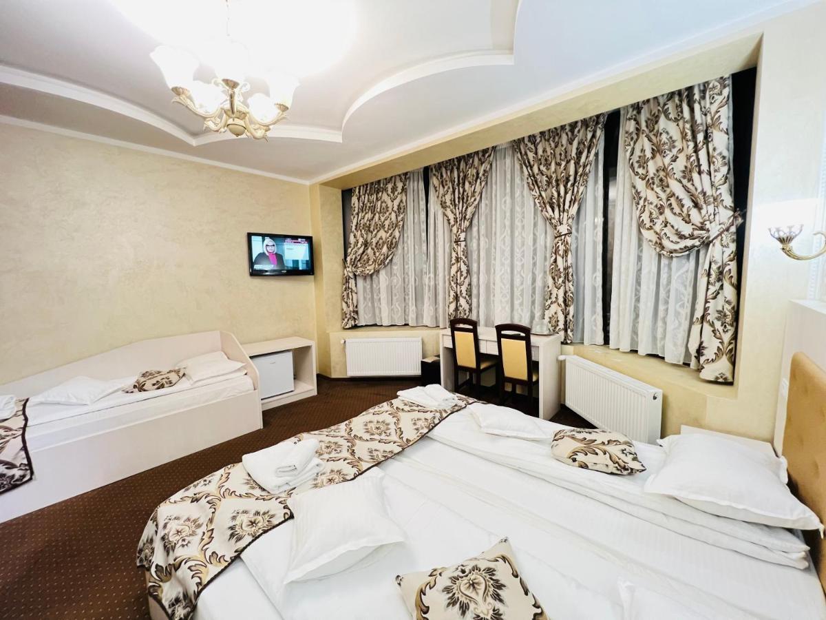 Pensiunea Ianis 3* Piatra Neamţ